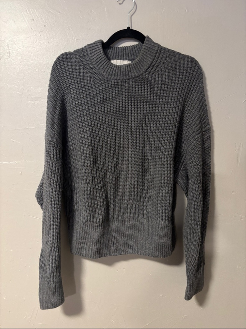 Everlane Gray Ribbed Crewneck Sweater